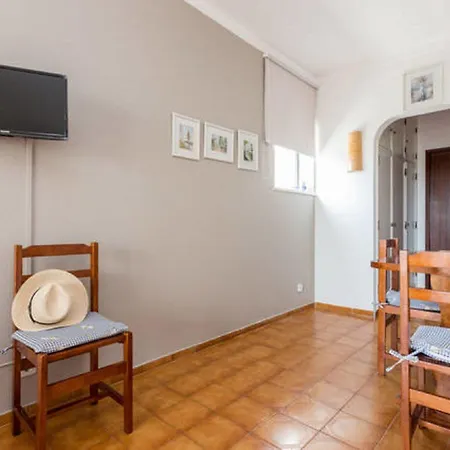 Sea Breeze Готель 3*